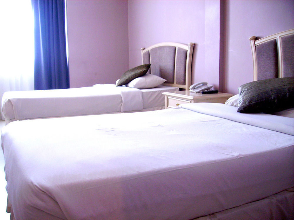 Legallery Suites Hotel Bandar Seri Begawan Bagian luar foto
