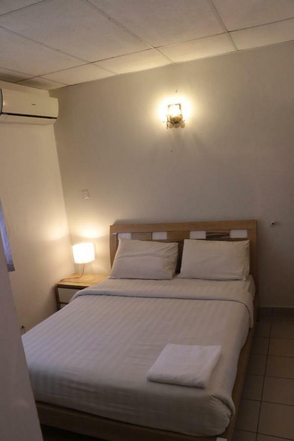 Legallery Suites Hotel Bandar Seri Begawan Bagian luar foto
