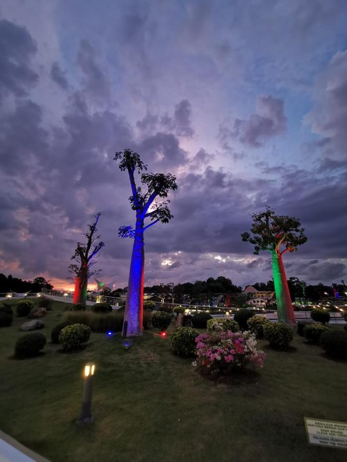 Legallery Suites Hotel Bandar Seri Begawan Bagian luar foto