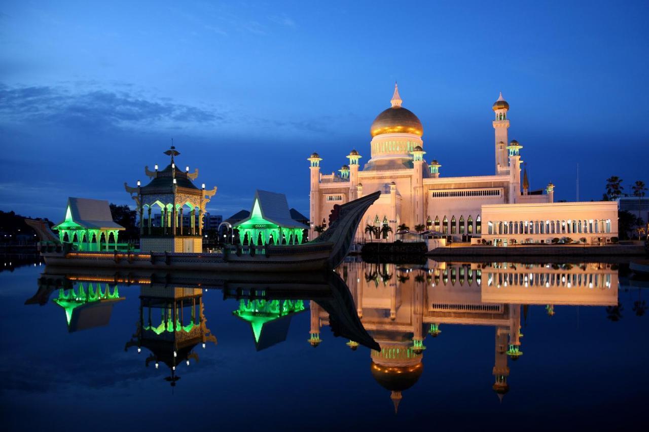 Legallery Suites Hotel Bandar Seri Begawan Bagian luar foto
